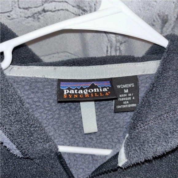 Patagonia Synchilla Hooded Fleece Zip Up Jacket Pockets Gray Black Size Medium - Picture 2 of 5